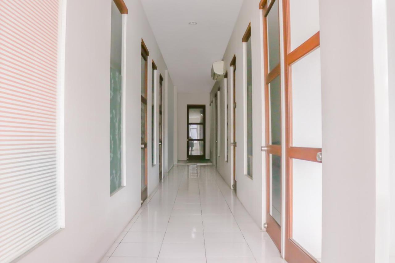 Legreen Suite Ratulangi Амбон Екстер'єр фото